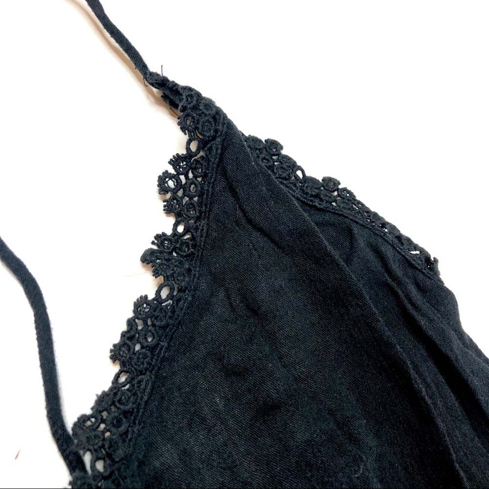 NWOT Abercrombie & Fitch Black Crochet Romper XS - Picture 6 of 10